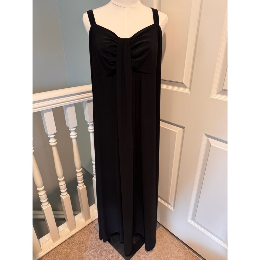 dressbarn Black Sleeveless Gathered-Bust Maxi Dress Travel beach vacay LBD 16